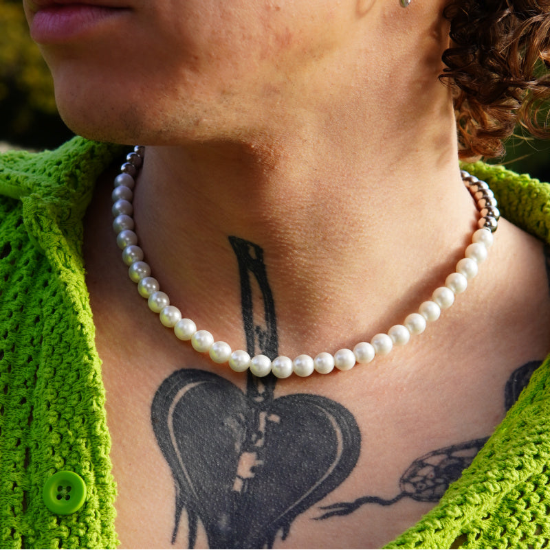 Pearl Necklace Urban