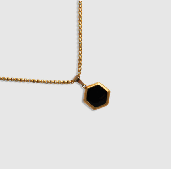 Onyx Pendant (Gold)