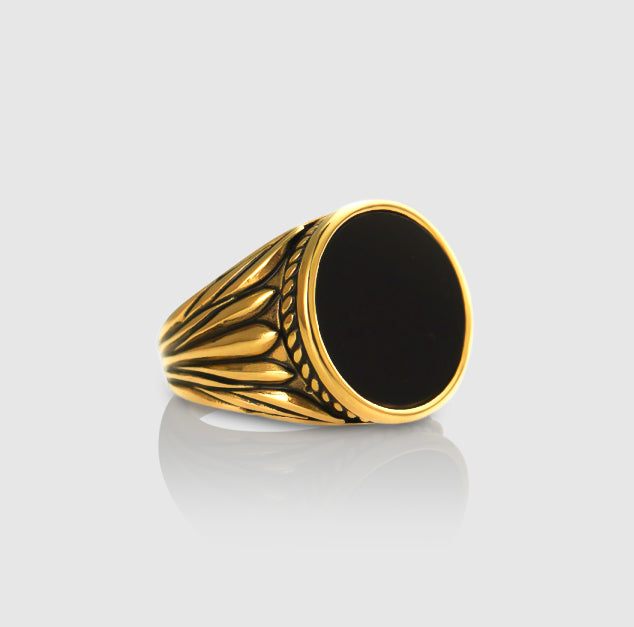 Gold Onyx Ring